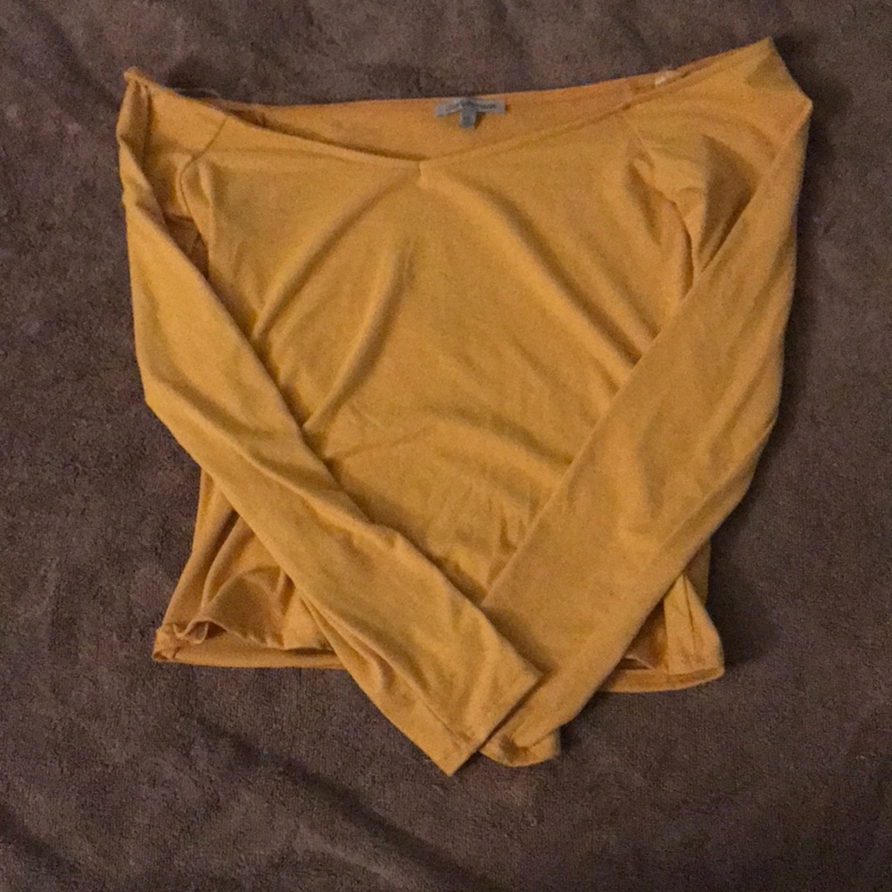 Long sleeve mustard yelled shirt